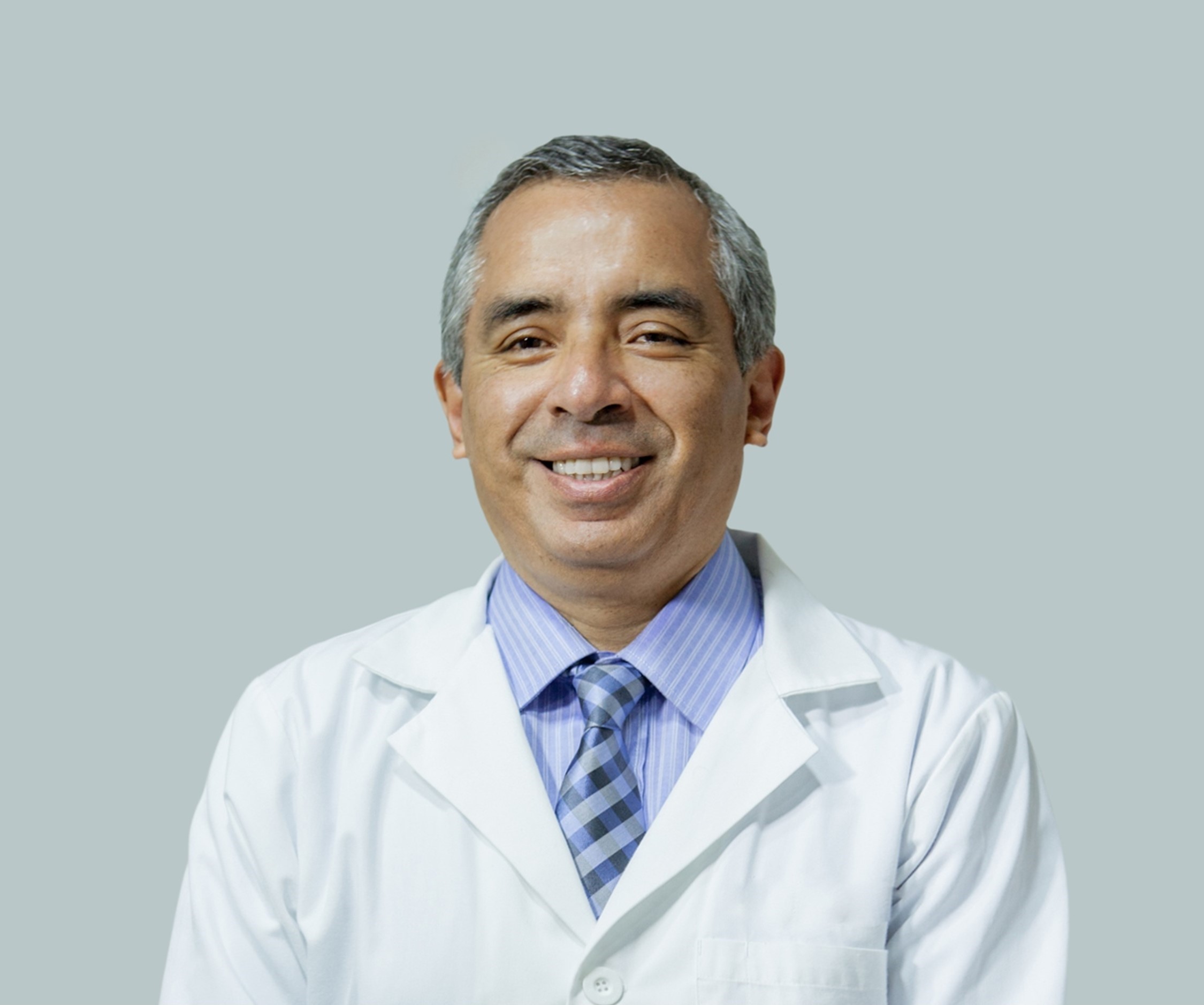 Dr. Alfonso Cardenas Merino Oftalmologos Oftalmología Oftalmologo Oftalmólogo